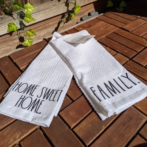 RAE DUNN Home Sweet Home & Family Kitchen Towels